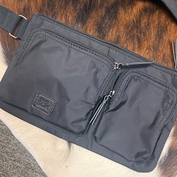 The Sak Esperato Black Nylon Belt Bag Fanny Pack Waist Bag - Picture 3 of 6